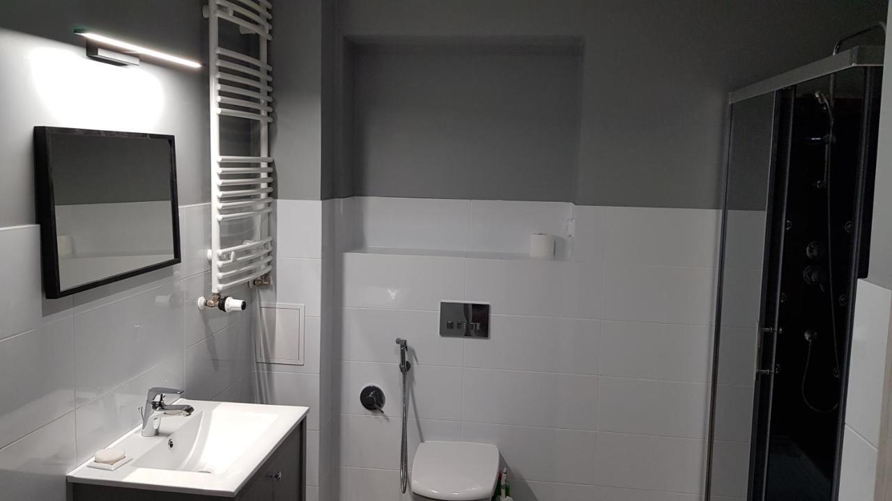 Avalon Apart 1 Legnica Dış mekan fotoğraf